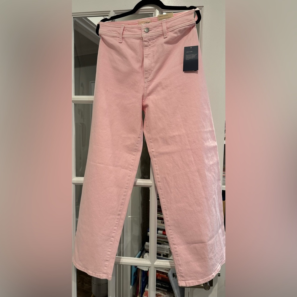 Wide leg high rise jeans; New w/Tags.